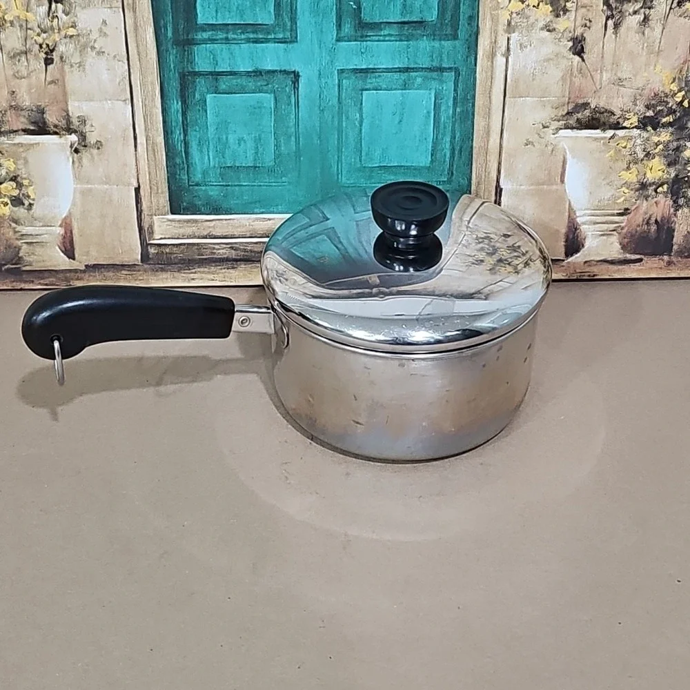 Vintage Revere Ware 1.5 Quart 1 1/2 Qt - 89 Pan Sauce Pot with Lid- B